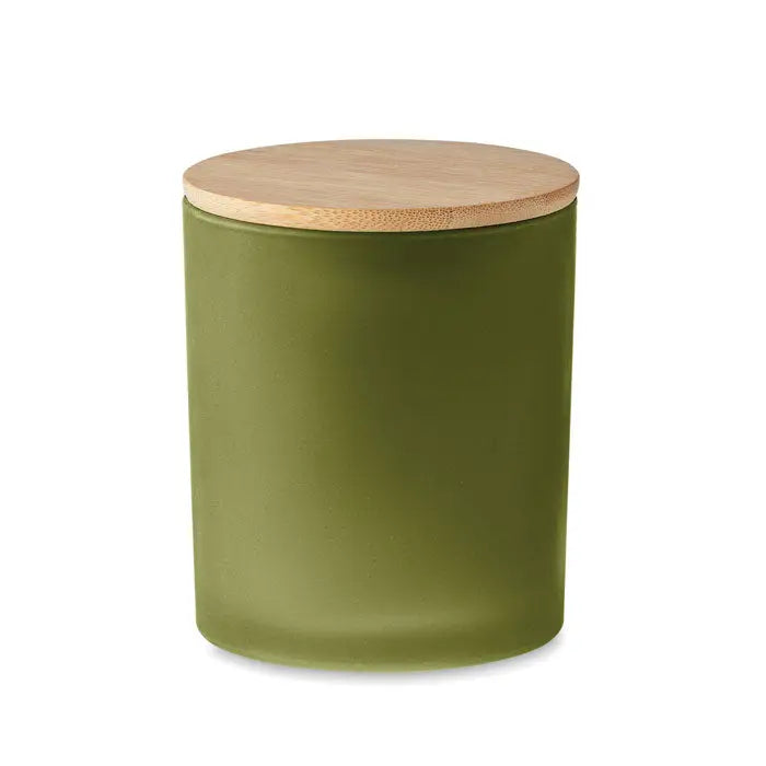 Lumanare de ceara pe baza de plante 200 gr in borcan de sticla verde masliniu mat cu capac de lemn deschis