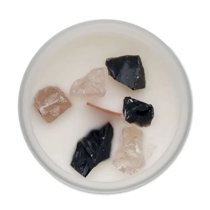 Lumanare de ceara alba pe baza de plante de 200 gr cu cristale negre si transparente incorporate