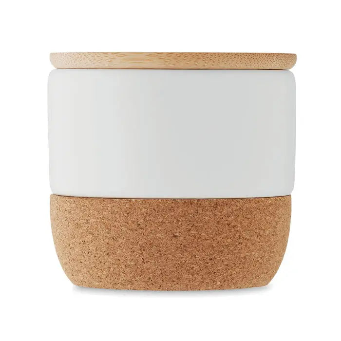 Lumanare de ceara pe baza de plante 80 gr in borcan ceramic alb cu capac din bambus si baza de pluta
