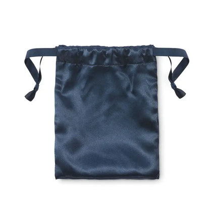 Navy blue satin drawstring pouch accompanying masca de ochi din poliester moale for elegant storage