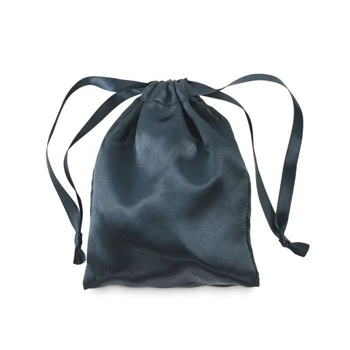 Masca de ochi din poliester moale cu saculet negru din satin lucios si fundite legate elegant