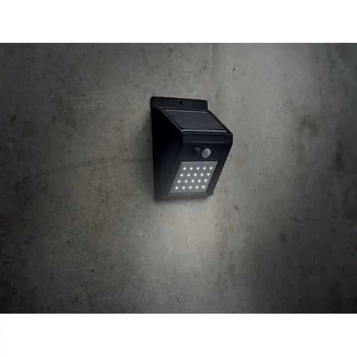 Miscare cu lumina solara led neagra cu 16 becuri led puternice si senzor de miscare integrat