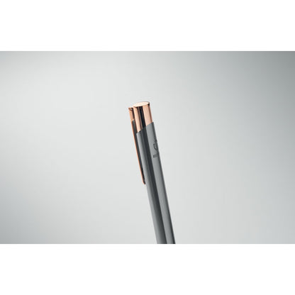 Pix din aluminiu reciclat