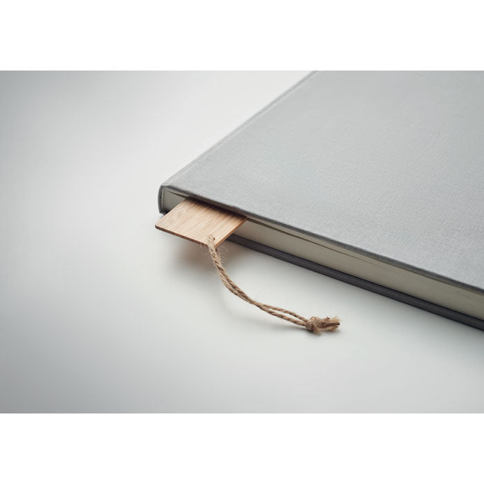 Semn de carte din bambus