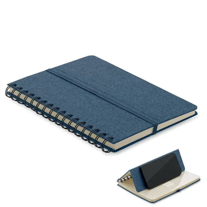 Notebook a5 albastru din denim cu coperta spiralata si suport integrat pentru telefon