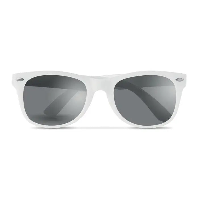 Ochelari de soare cu protectie UV cu rama alba din plastic si lentile oglinda gri inchis