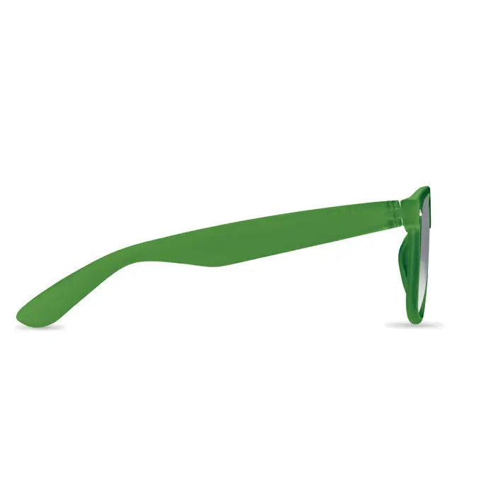 Ochelari de soare din rpet cu rama verde din plastic si design retro clasic