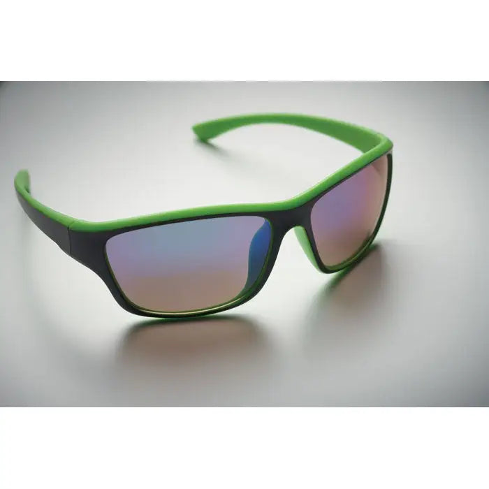 Ochelari de soare sport cu rama verde si lentile oglinda uv400 degrade albastru si roz