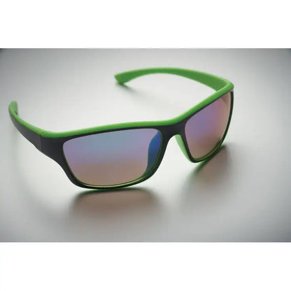 Ochelari de soare sport cu rama verde si lentile oglinda uv400 degrade albastru si roz