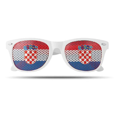 Ochelari de soare albi cu lentile perforate decorate cu steagul Croației pentru protecție solară