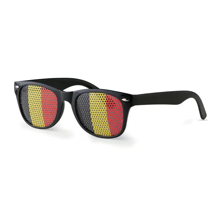 Ochelari de soare tara cu rame negre si lentile perforate in culorile steagului national al Belgiei rosu galben negru