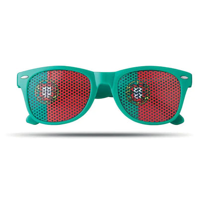 Ochelari de soare cu rame teal si lentile perforate rosii si verzi cu emblema steagului Portugaliei