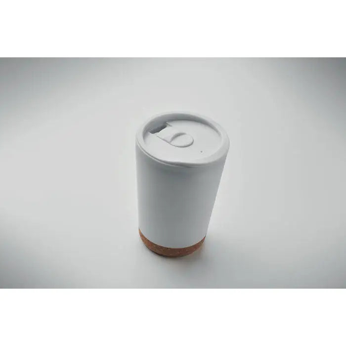 Pahar cu perete dublu 300 ml alb din ceramica cu baza de plută si capac rabatabil pentru calatorii