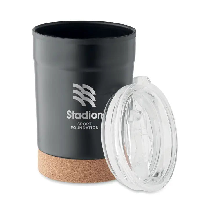 Pahar cu perete dublu 300ml negru mat, izolat, cu capac plastic transparent si baza de plută, logo stadion sport foundation