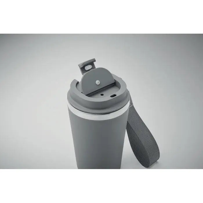 Pahar cu perete dublu 350 ml gri, termos izolat cu design modern, capac gri si curea texturata pentru transport