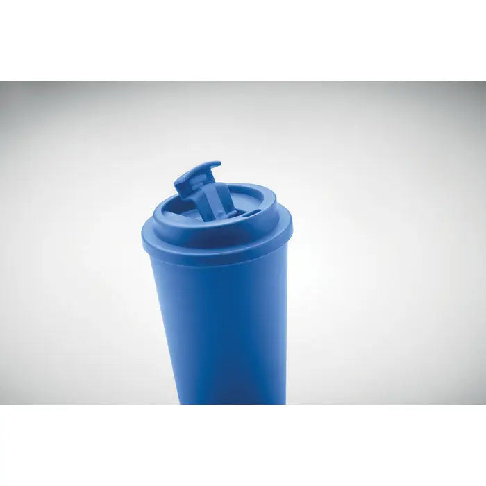 Pahar cu perete dublu 450 ml din plastic albastru cu capac asortat si mecanism flip-top integrat