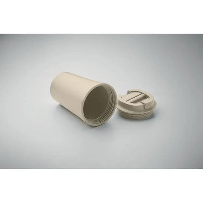 Pahar cu perete dublu din plastic bej PLA 350ml cu capac filetat si maner integrat pentru bauturi