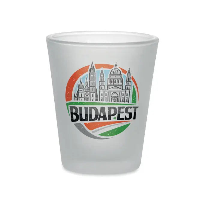 Pahar de sublimare 44ml din sticla mate cu design colorat circular si skyline ilustrat al budapestei cu text bold negru