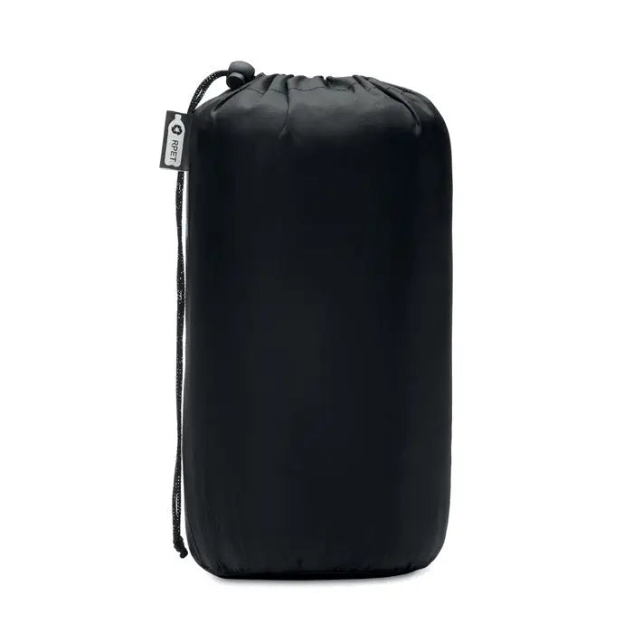 Sac de dormit negru cu snur din lana rp e t cu eticheta rei pentru patura de calatorie