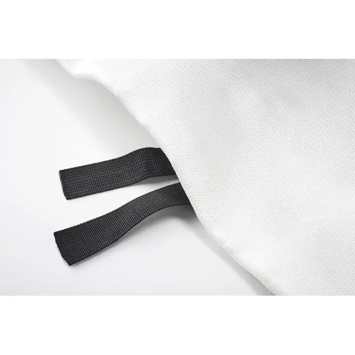 Patura de foc in husa 120x180 cu bretele elastice negre din marginea materialului alb