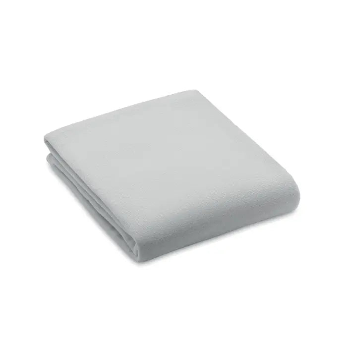 Patura din lana rpet 130gr/m² gri deschis, moale si textura fleece ingrijit impaturita