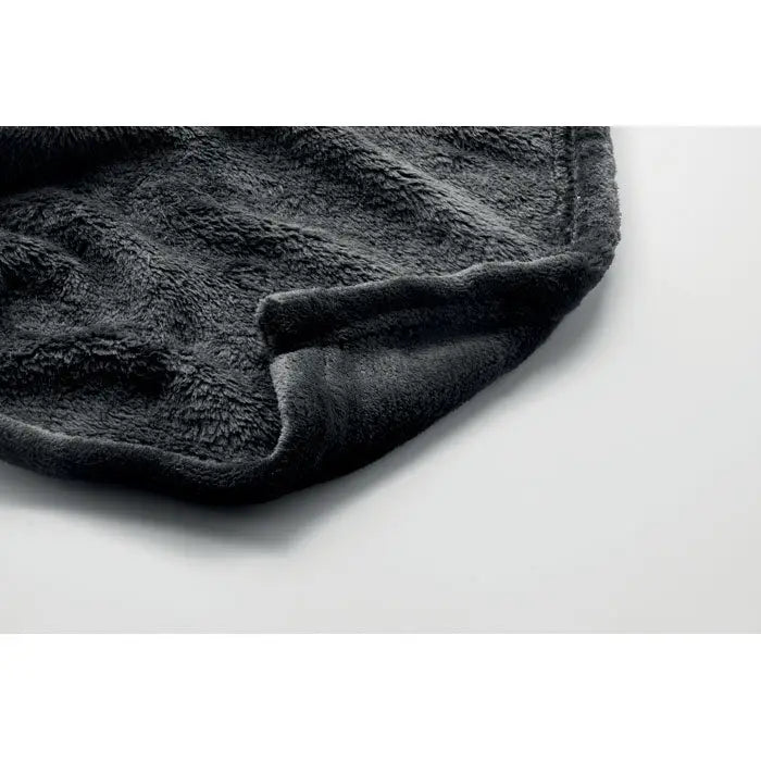 Pătură din lână rpet 280 gr/m² cu suprafață moale și texturată și margini finisate uniform, culoare gri închis