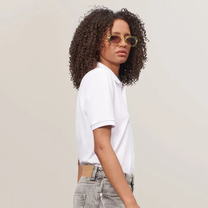 Ochelari de soare polo gold-rimmed cu lentile întunecate și cadru dreptunghiular organic 210g pegase