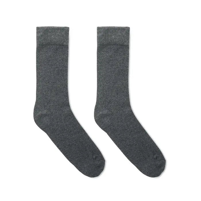 Pereche de sosete in cutie cadou m din tricot texturat gri inchis cu manseta striata