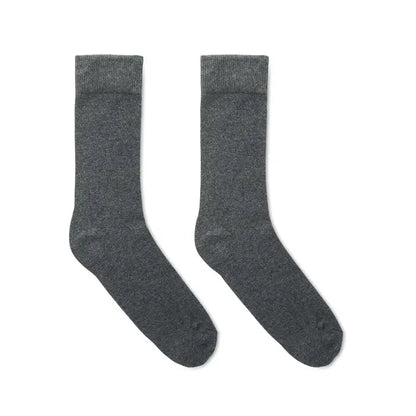 Pereche de sosete in cutie cadou m din tricot texturat gri inchis cu manseta striata