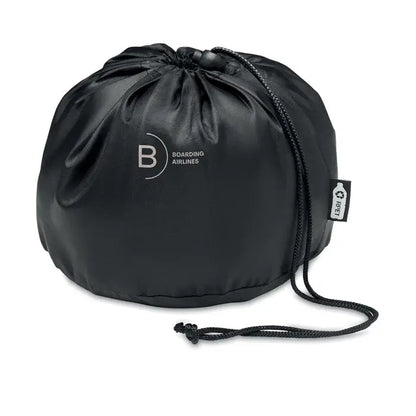 Perna de calatorie din 210d rpet cu sac de calatorie negru cu snur si logo subtil boarding airlines