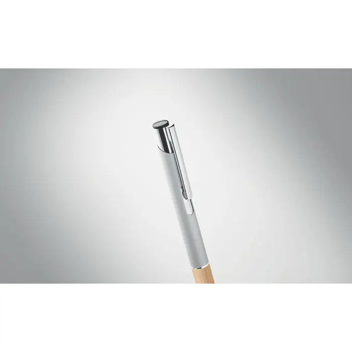 Pix din aluminiu cu buton argintiu si lemn cu clema metalica eleganta pentru scris fin