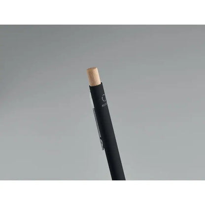 Pix din aluminiu reciclat cu corp negru si capac de lemn deschis, design minimalist si elegant