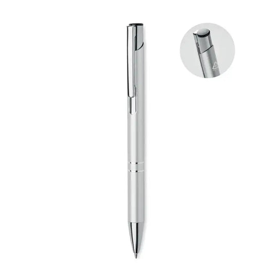 Pix din aluminiu reciclat argintiu cu design minimalist si caneluri subtile orizontale lângă grip