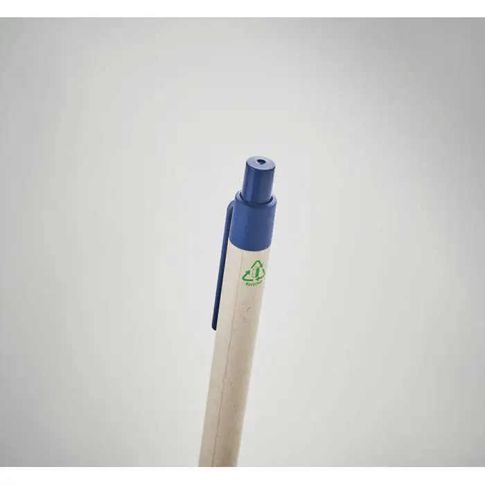 Pix din carton de lapte cu corp bej din material reciclat si capac si clips albastru
