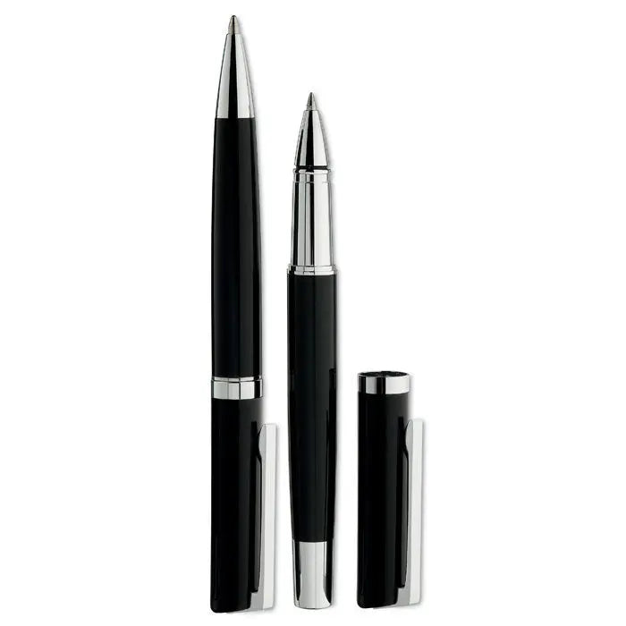 Set de pix si rola in cutie de hartie cu pix ballpoint elegant negru si argintiu finisaj lucios