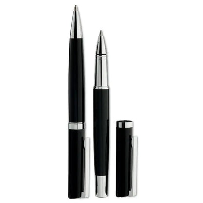 Set de pix si rola in cutie de hartie cu pix ballpoint elegant negru si argintiu finisaj lucios