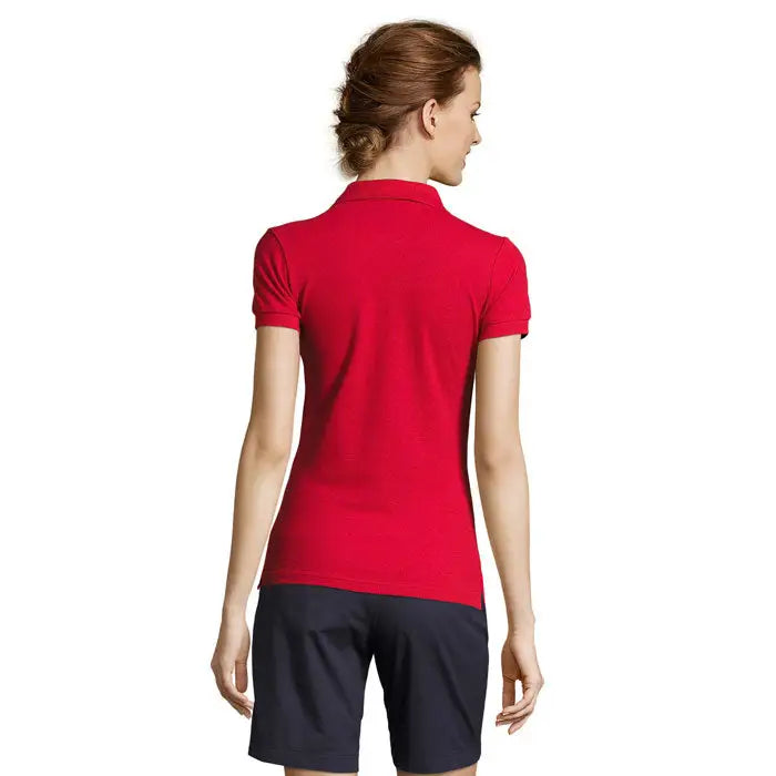 Tricou polo dama polo polo 210 de dama rosu vibrant cu guler clasic si cusaturi bine finisate