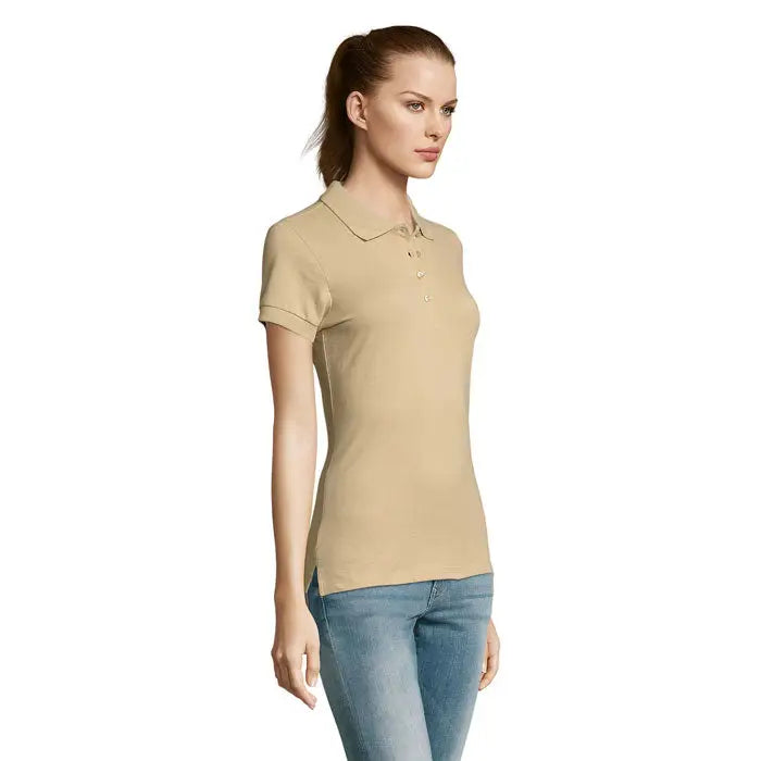 Beige polo dama passion 170 cu maneci scurte, guler clasic si nasturi, tricou polo de dama elegant