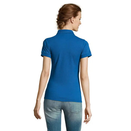 Tricou polo femei royal albastru vibrant cu maneci scurte, guler clasic si mansete pliate din policoton