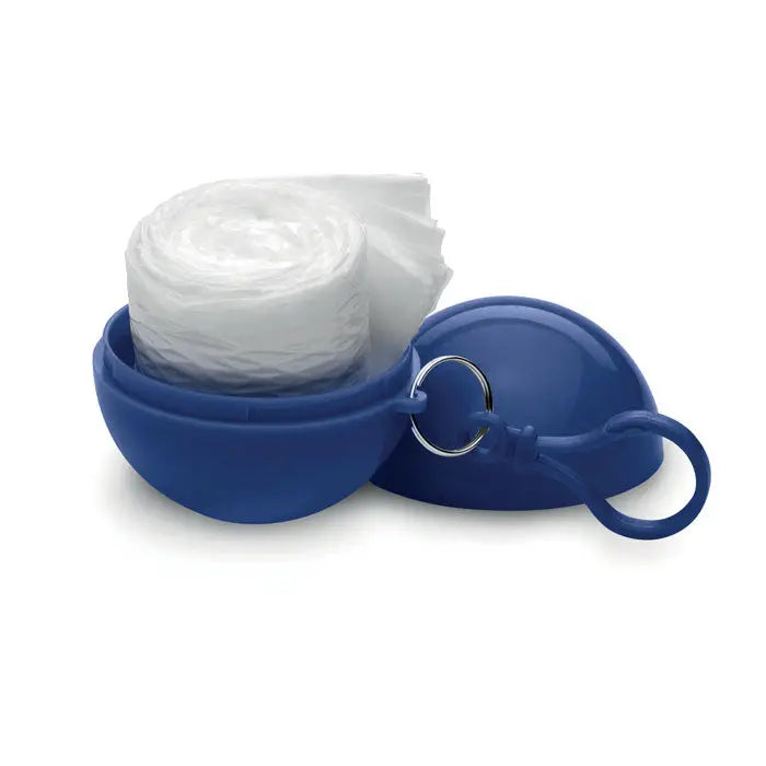 Poncho în recipient rotund albastru din plastic cu breloc și clemă, conținând un rulou de tifon alb
