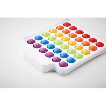 Pop it fidget jucarie dreptunghiulară albă cu butoane colorate în formă de curcubeu din silicon moale