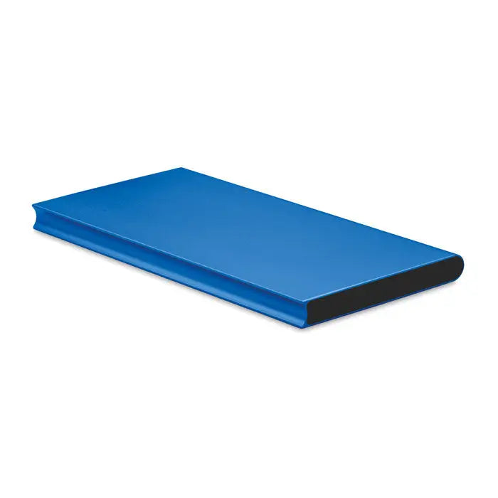 Power bank 8000 mah cu carcasa dreptunghiulara albastra lucioasa si margine interioara neagra vazut din spate