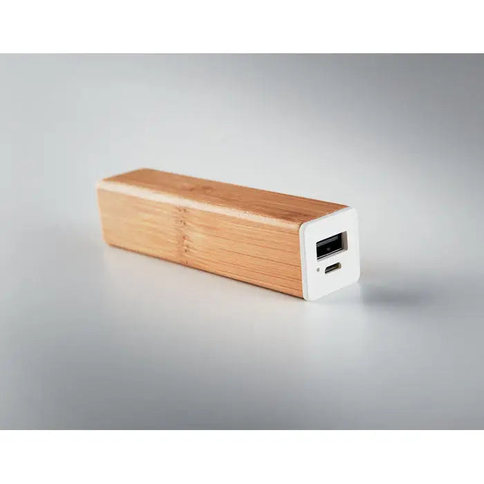 Power bank bambus 2200 mAh portabil cu textură de bambus și panou alb cu port usb