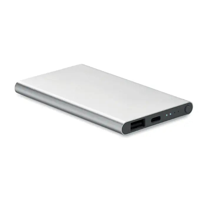 Power bank de 4000 mah tip c argintiu dreptunghiular cu finisaj mat si porturi negre pentru incarcare portabila