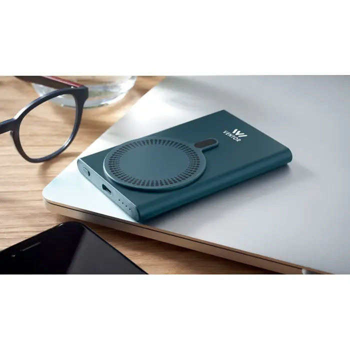 Teal power bank incarcator wireless vantoe cu pad magnetic circular si design minimalist elegant