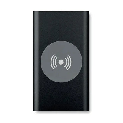 Încărcător wireless dreptunghiular negru cu finisaj mat și pad de încărcare gri cu simboluri albe radio pentru power bank 4000mAh