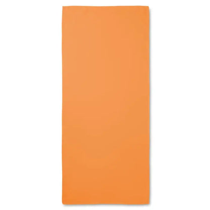 Prosop sport portocaliu rectangular cu husa din material absorbant ideal pentru fitness si calatorii