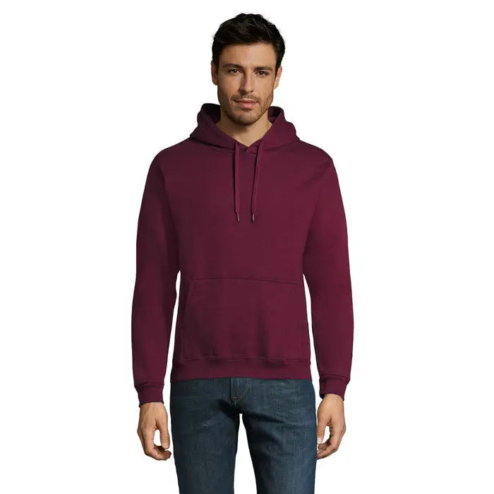Pulover cu gluga snake maro cu snur si buzunar frontal din bumbac, ideal pentru tinute casual