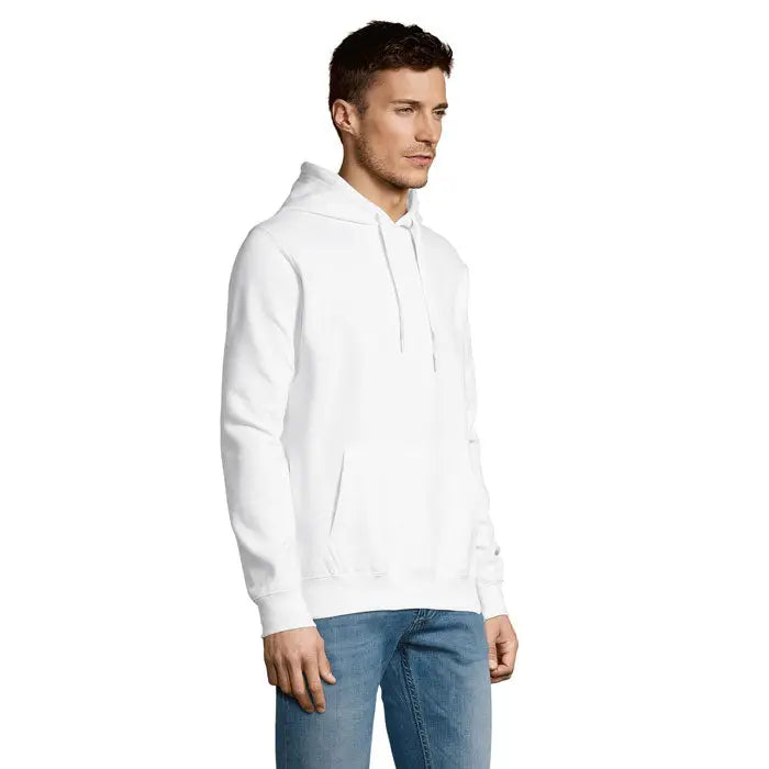 Pulover cu gluga unisex slam alb cu buzunar frontal si snur, din material comod si versatil