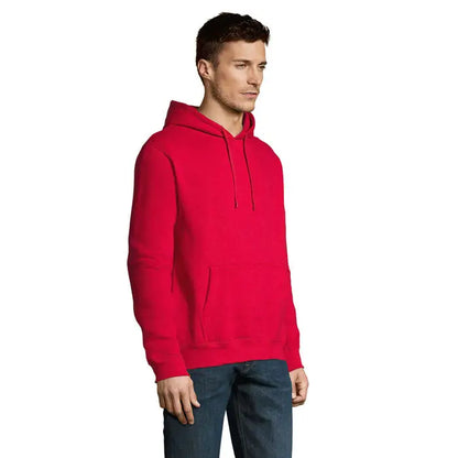 Pulover cu gluga unisex slam rosu cu buzunar frontal si snururi din material comod pentru uz casual